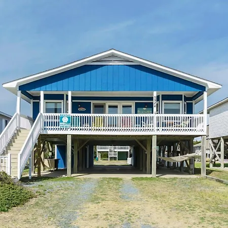Out Of The Blue By Oak Island Accommodations